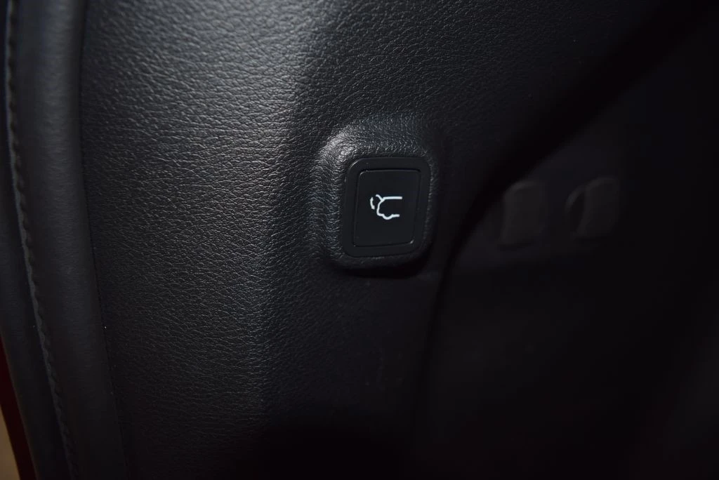2020 Jeep KL Cherokee - Image 15 of 21