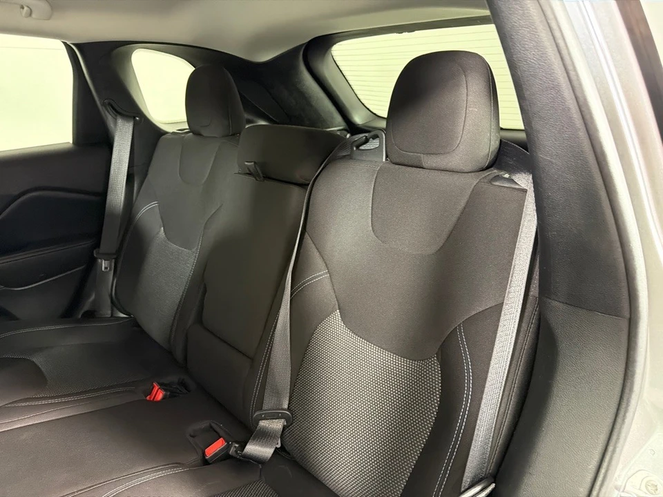 2020 Jeep KL Cherokee - Image 20 of 27