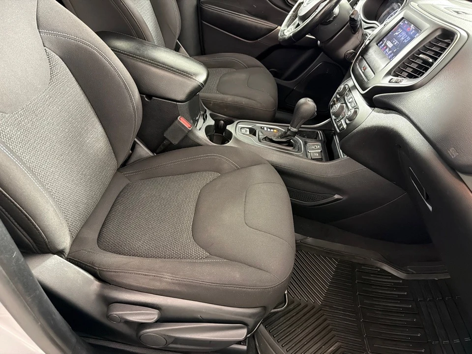 2020 Jeep KL Cherokee - Image 24 of 27