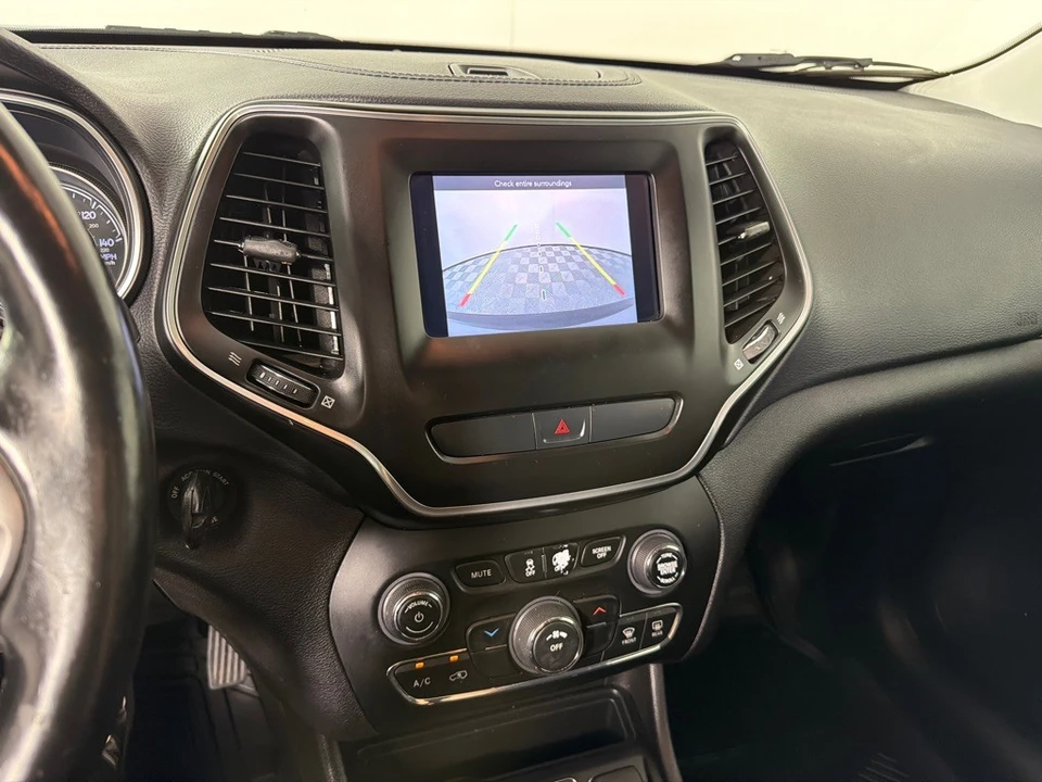 2020 Jeep KL Cherokee - Image 16 of 27