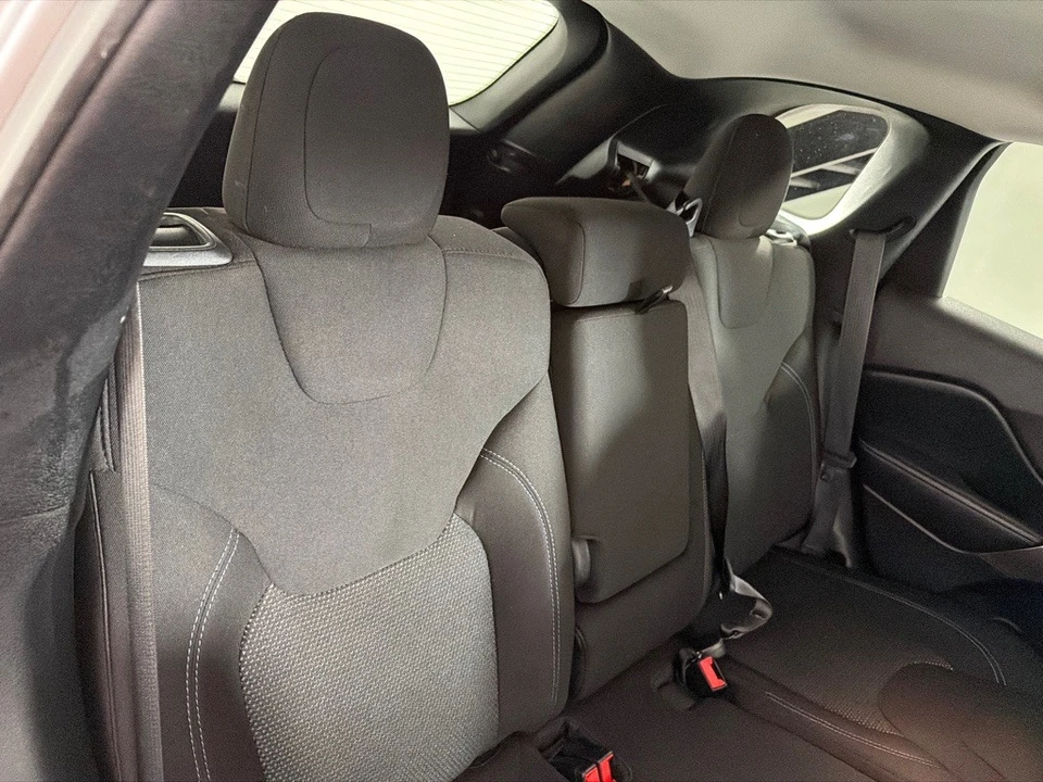 2020 Jeep KL Cherokee - Image 23 of 27