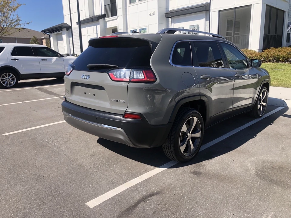 2020 Jeep KL Cherokee - Image 5 of 14