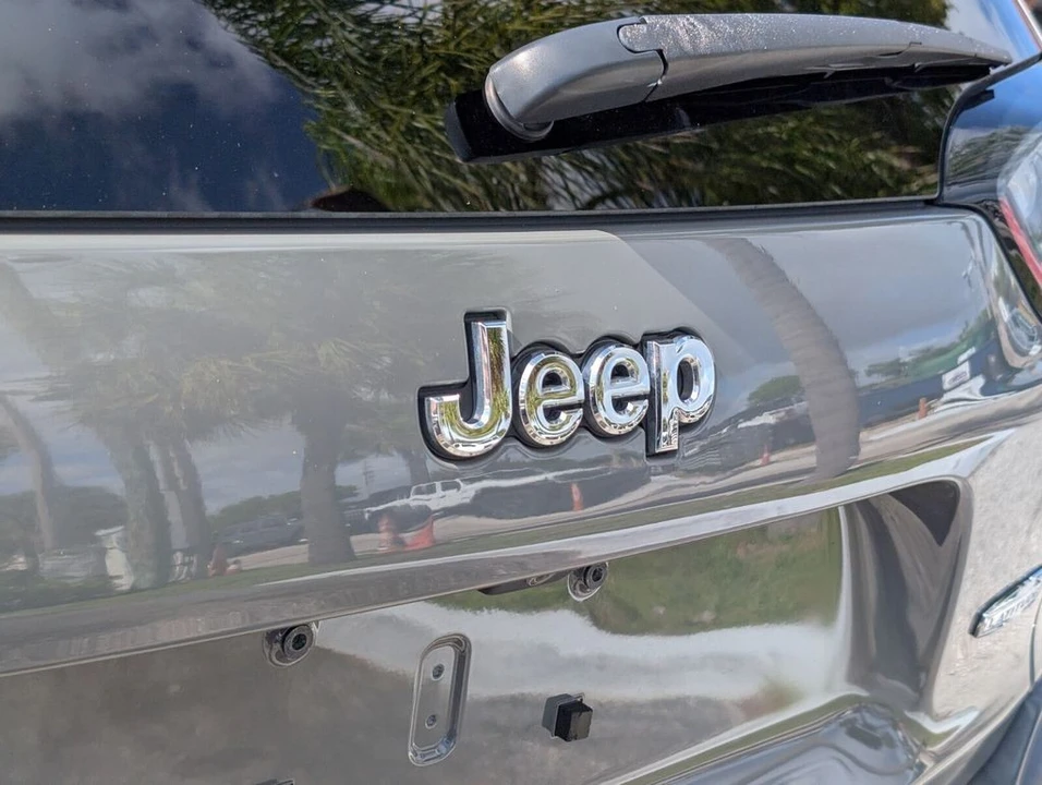 2020 Jeep KL Cherokee - Image 15 of 21