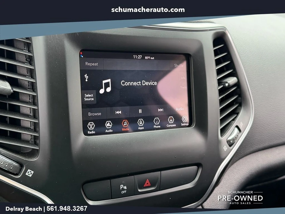2020 Jeep - Image 20 of 26