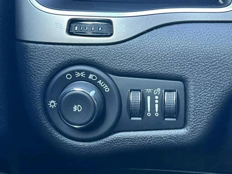 2020 Jeep KL Cherokee - Image 12 of 12