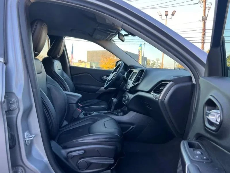 2020 Jeep KL Cherokee - Image 9 of 12