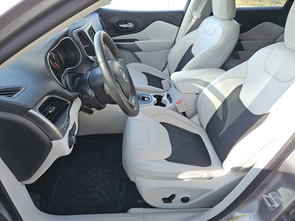 2020 Jeep KL Cherokee - Image 7 of 13