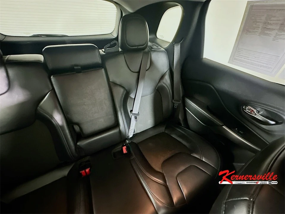 2020 Jeep KL Cherokee - Image 14 of 21