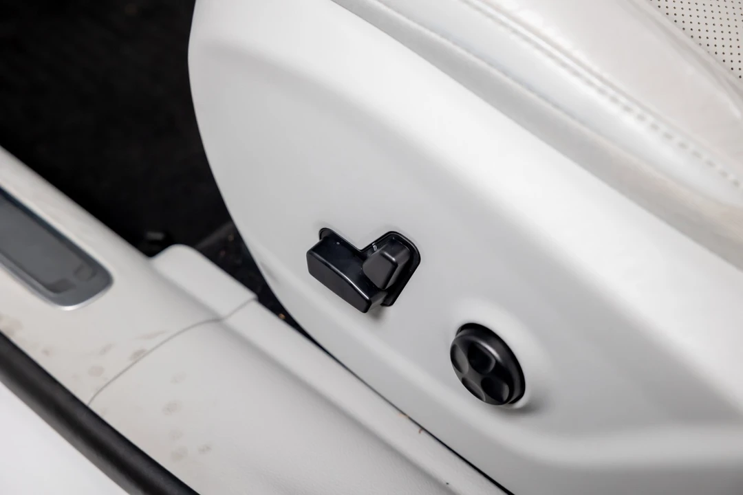 2020 Jeep KL Cherokee - Image 16 of 21