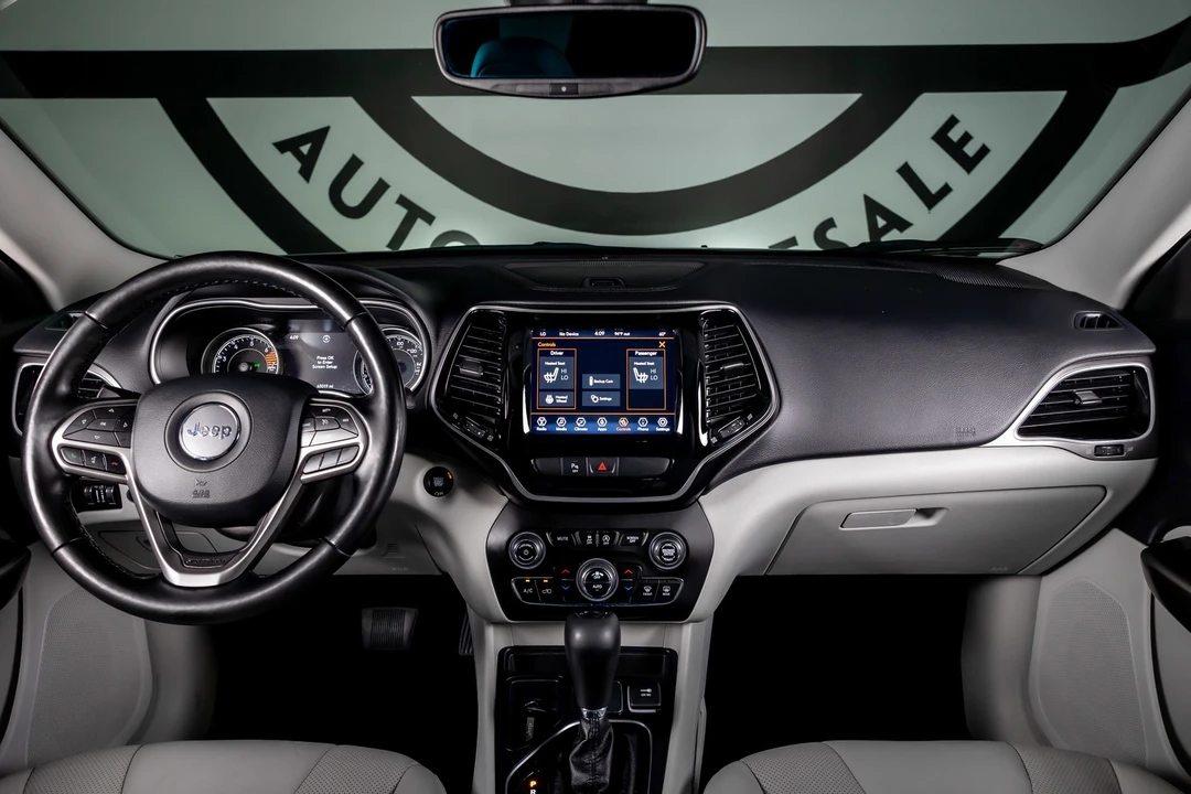 2020 Jeep KL Cherokee - Image 2 of 12