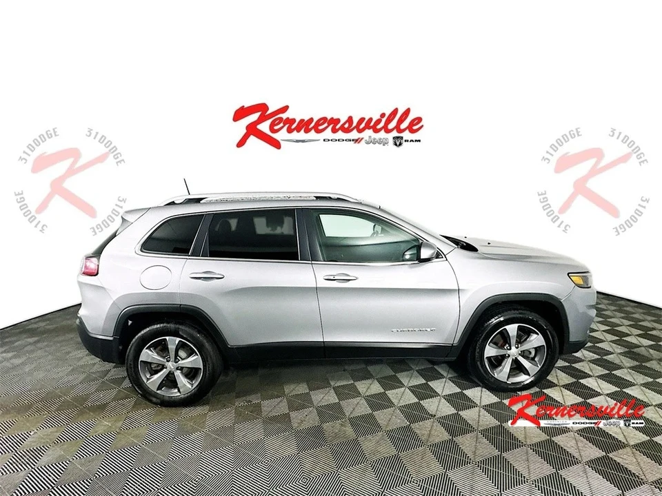 2020 Jeep KL Cherokee - Image 8 of 12