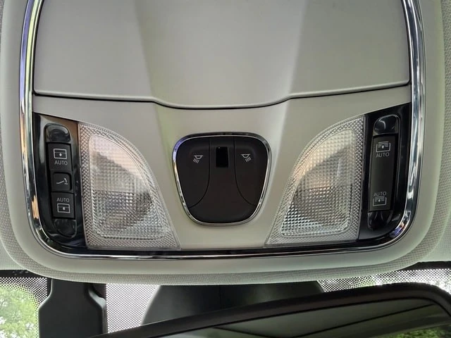 2020 Jeep KL Cherokee - Image 28 of 31