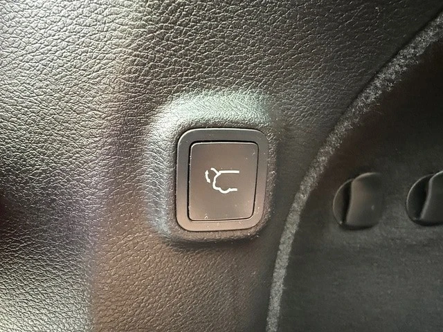 2020 Jeep KL Cherokee - Image 16 of 31