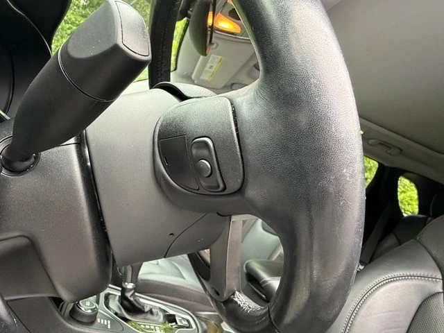 2020 Jeep KL Cherokee - Image 13 of 31
