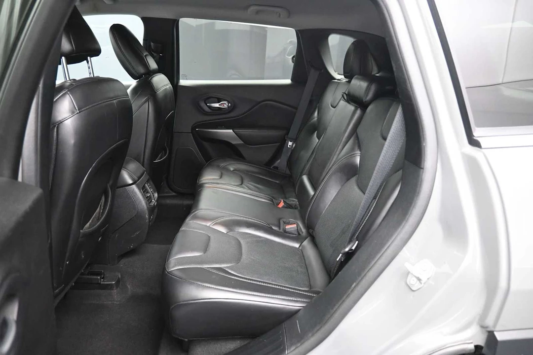 2020 Jeep KL Cherokee - Image 21 of 31