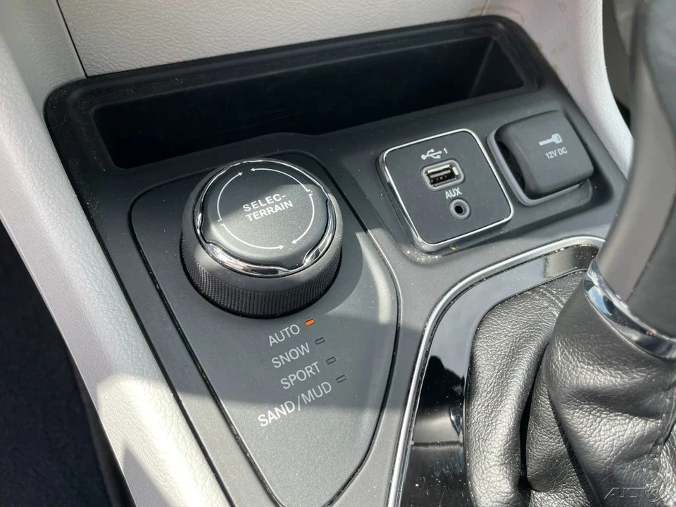 2020 Jeep KL Cherokee - Image 24 of 24