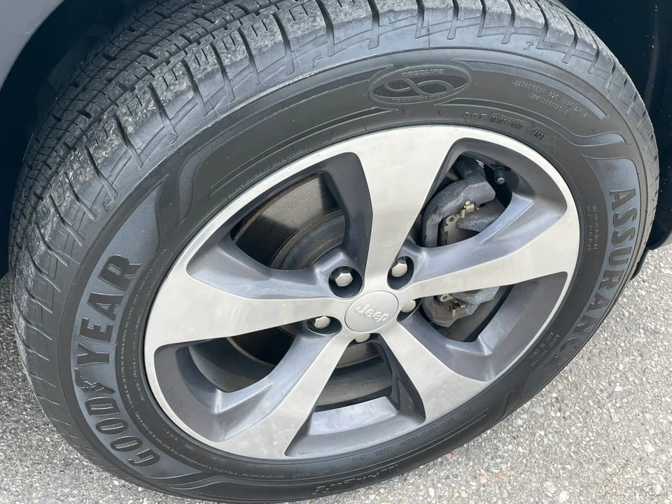 2020 Jeep KL Cherokee - Image 12 of 24