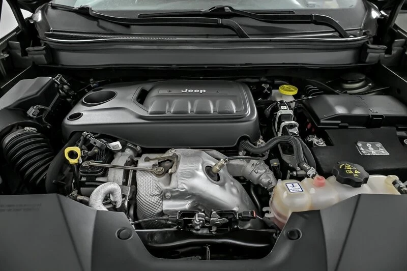 2020 Jeep KL Cherokee - Image 16 of 21