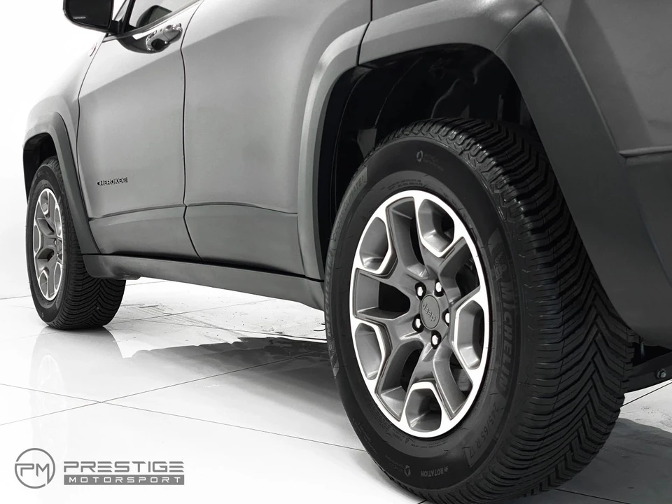 2020 Jeep KL Cherokee - Image 29 of 31