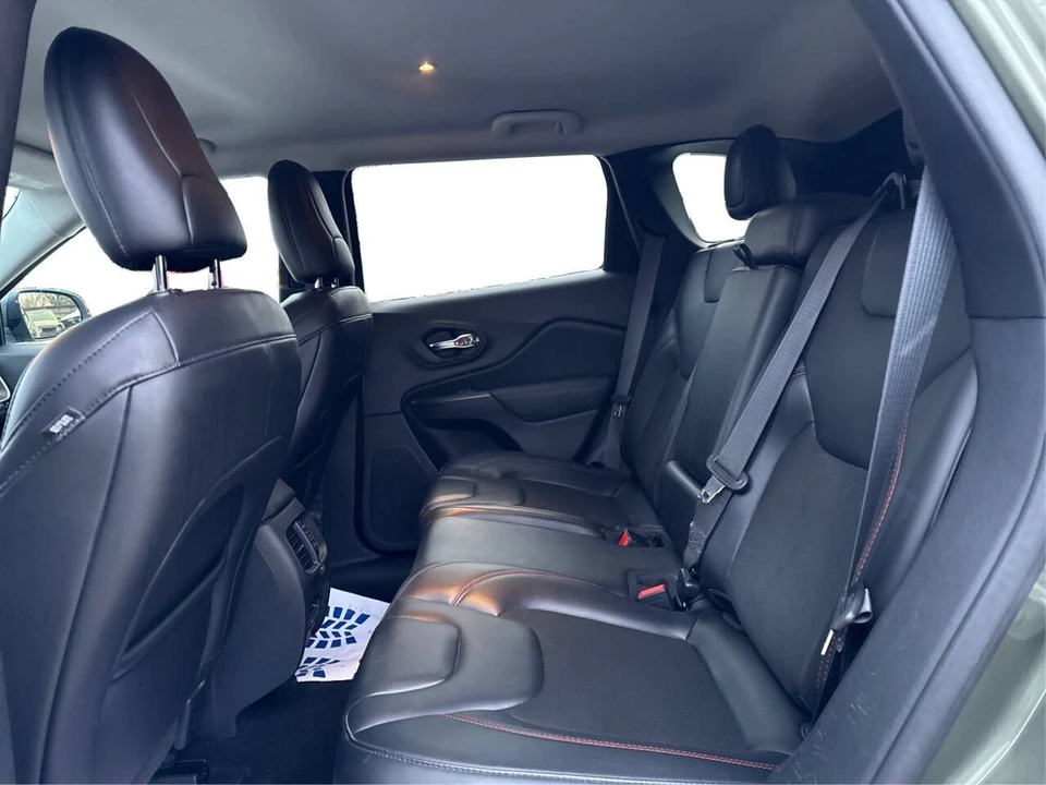 2020 Jeep KL Cherokee - Image 10 of 21