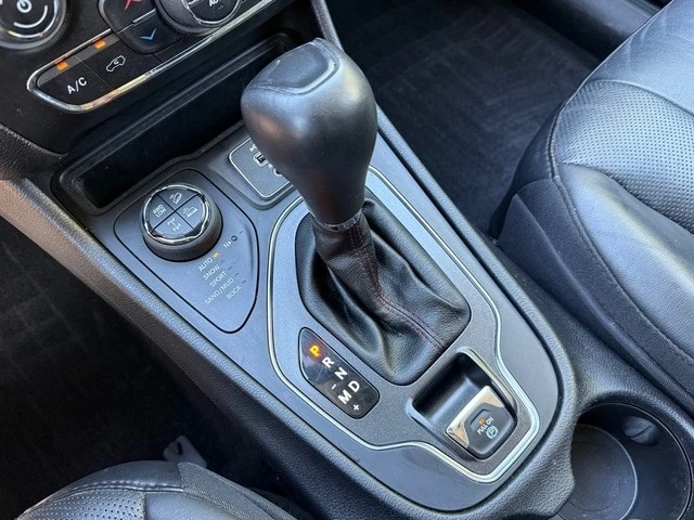 2020 Jeep KL Cherokee - Image 27 of 31