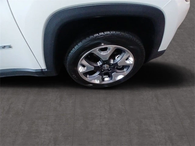 2020 Jeep Compass - Image 10 of 12