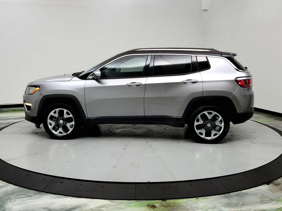 2020 Jeep Compass - Image 8 of 21