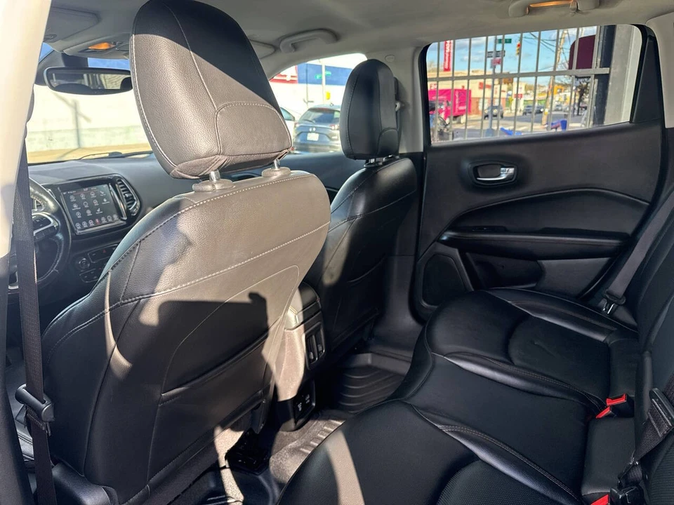 2020 Jeep Compass - Image 15 of 21