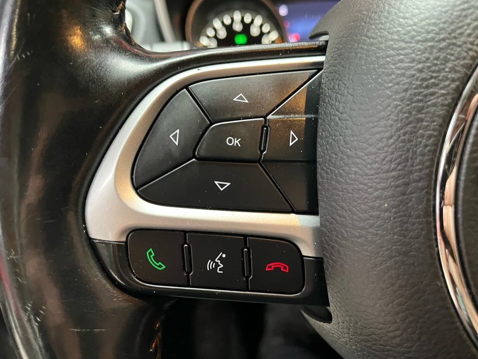 2020 Jeep Compass - Image 14 of 21