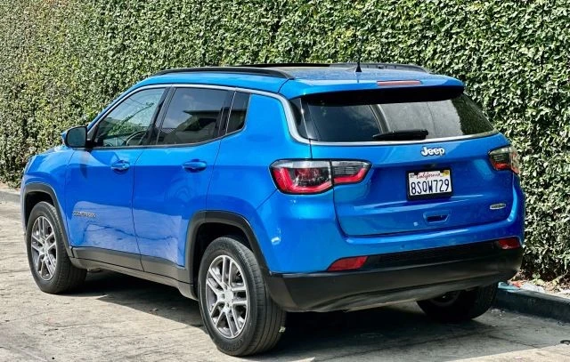 2020 Jeep Compass - Image 12 of 21