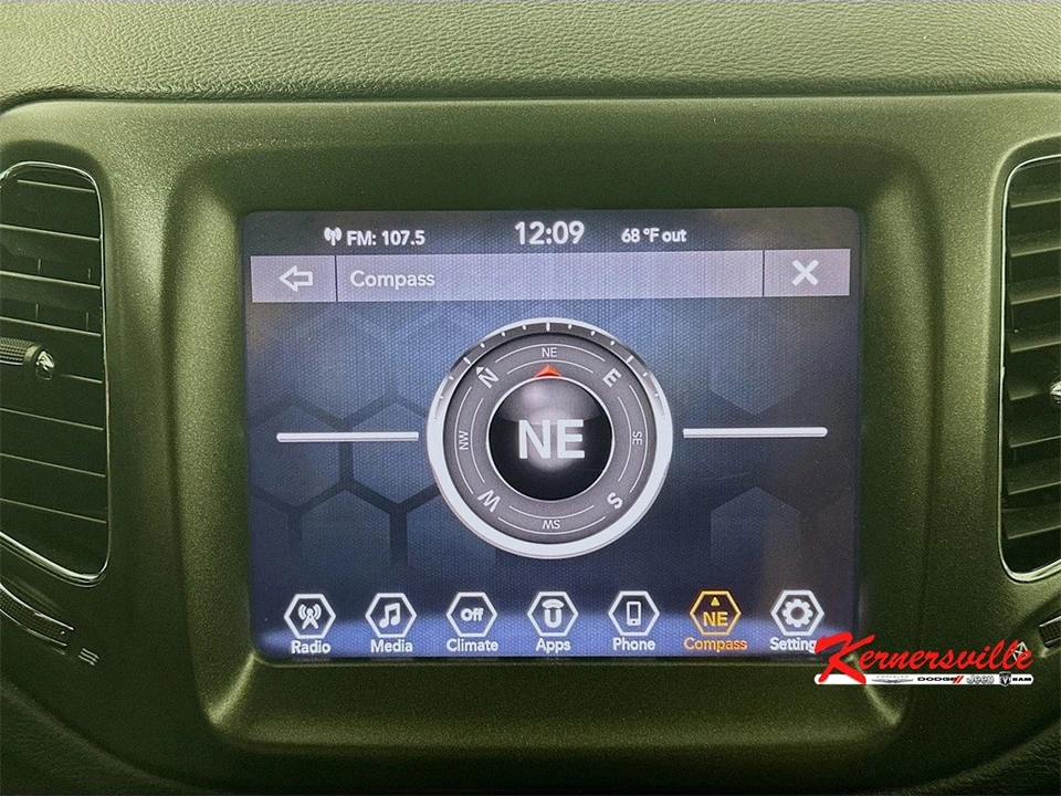 2020 Jeep Compass - Image 19 of 21