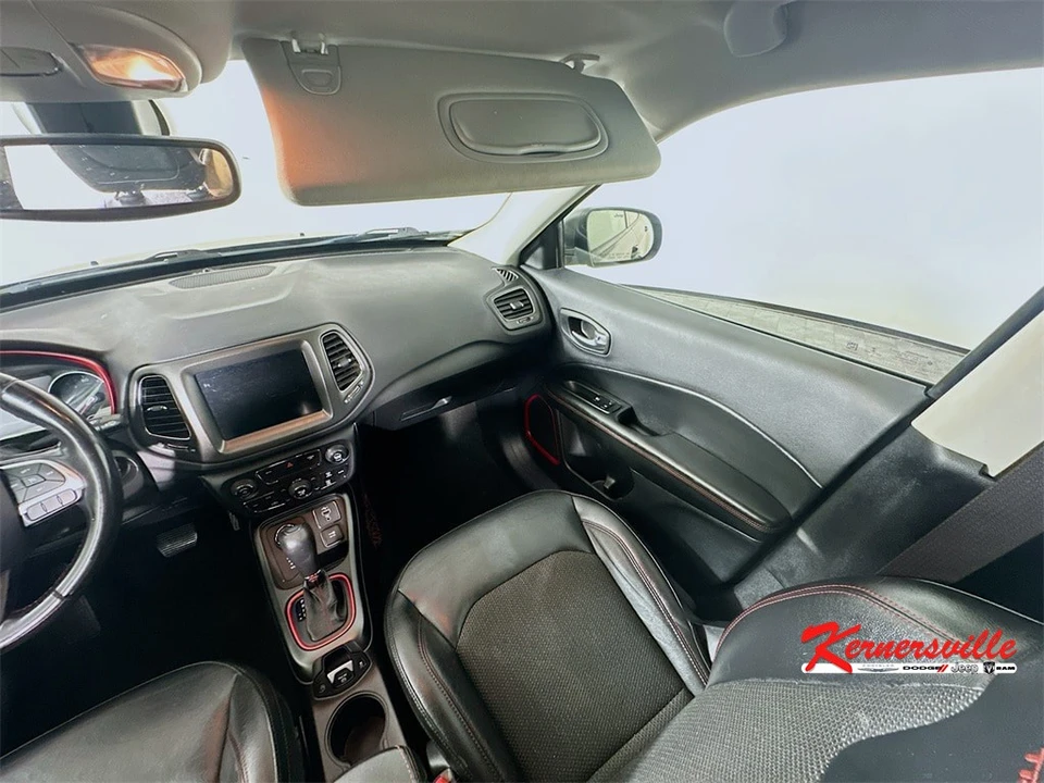 2020 Jeep Compass - Image 11 of 21
