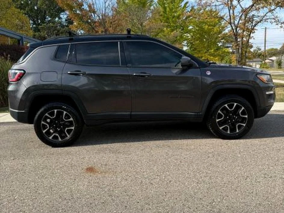 2020 Jeep Compass - Image 8 of 21