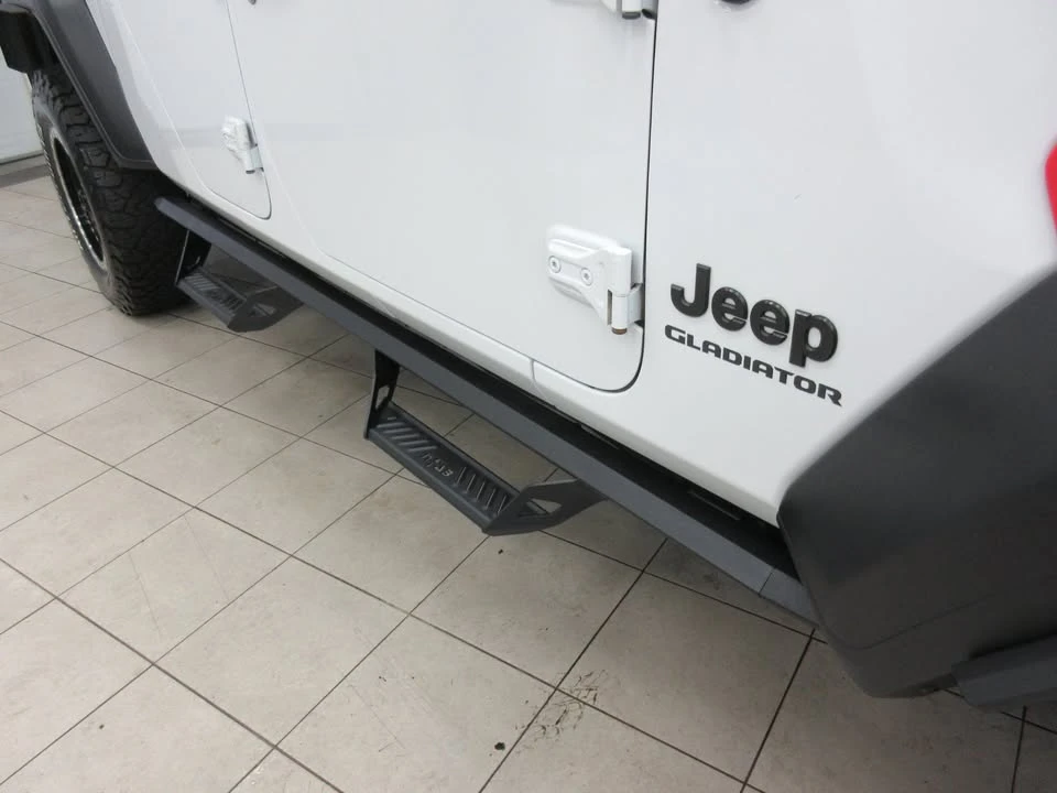 2020 Jeep JT Gladiator - Image 5 of 20