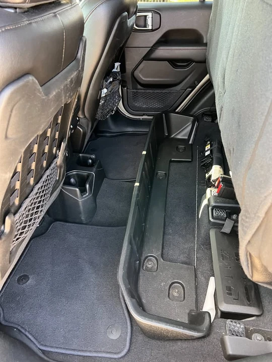 2020 Jeep JT Gladiator - Image 17 of 20