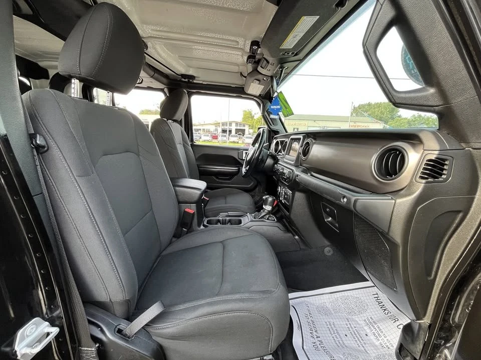 2020 Jeep JT Gladiator - Image 11 of 20