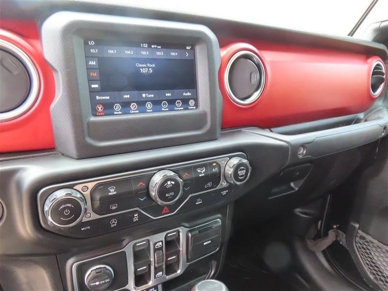 2020 Jeep JT Gladiator - Image 12 of 20