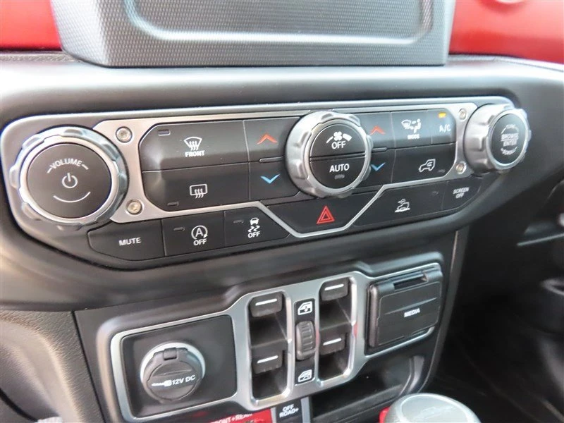 2020 Jeep JT Gladiator - Image 15 of 20