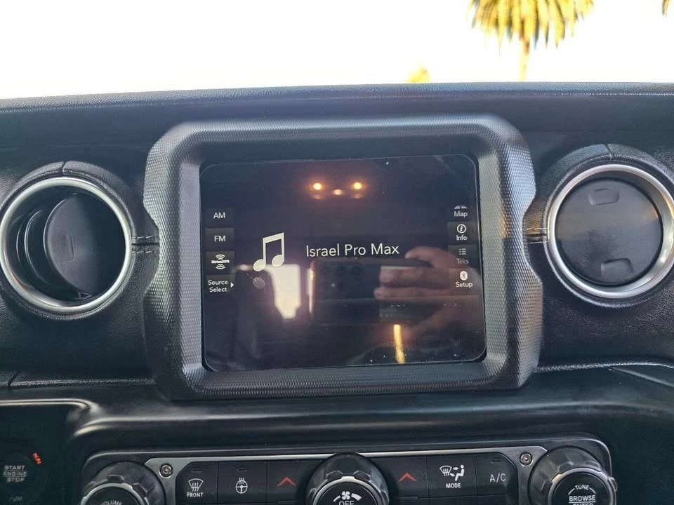 2020 Jeep JT Gladiator - Image 15 of 20