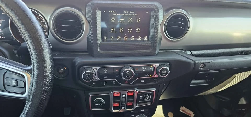 2020 Jeep JT Gladiator - Image 13 of 18