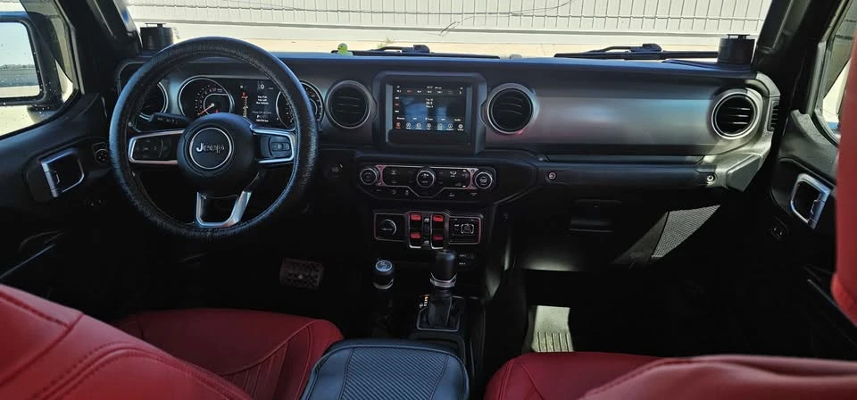 2020 Jeep JT Gladiator - Image 15 of 18