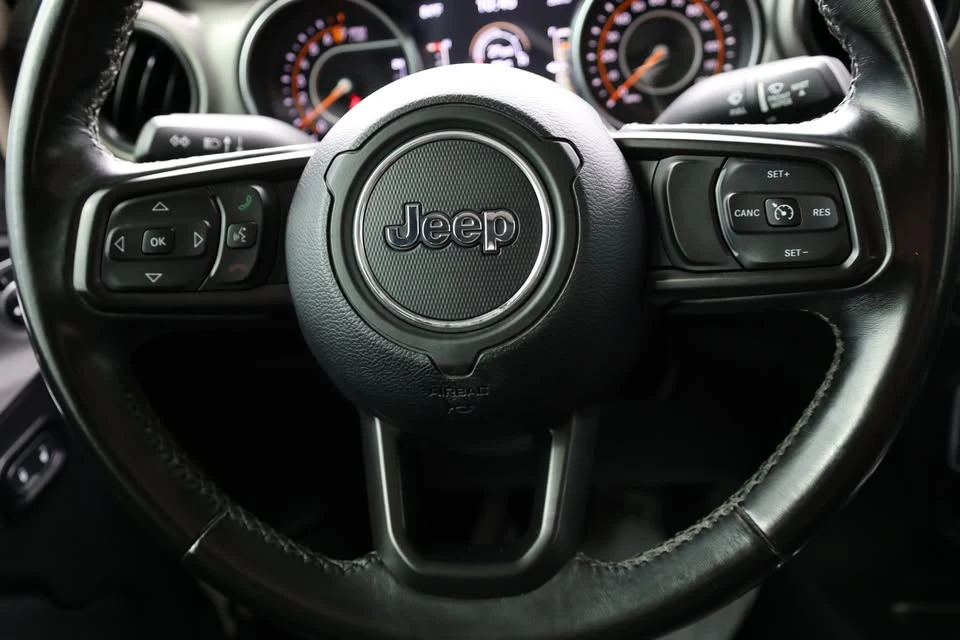 2020 Jeep JT Gladiator - Image 17 of 20