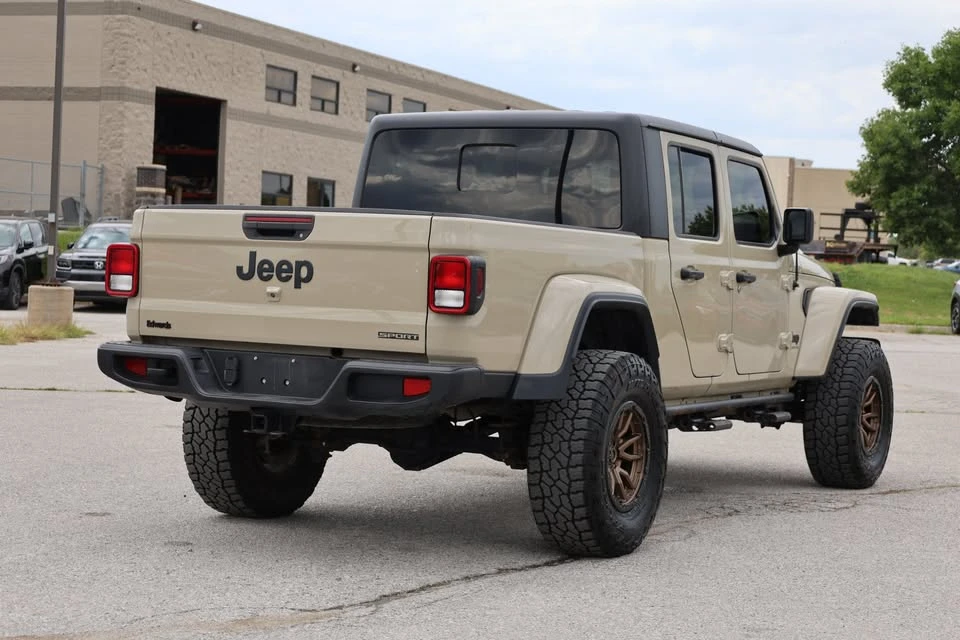 2020 Jeep JT Gladiator - Image 9 of 20