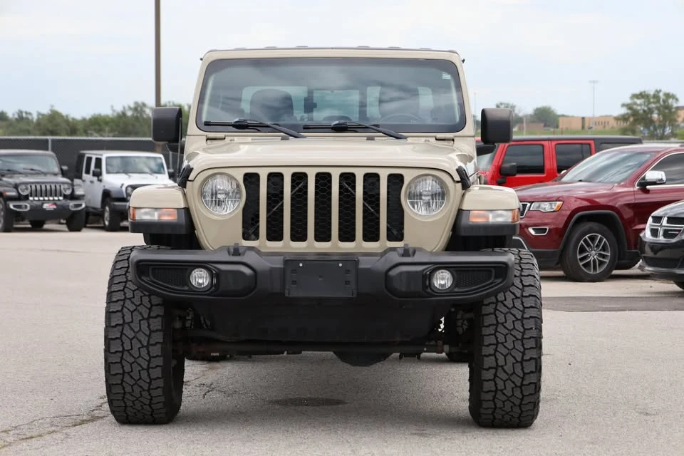 2020 Jeep JT Gladiator - Image 2 of 20