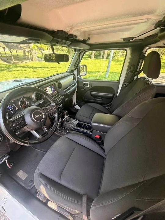 2020 Jeep JT Gladiator - Image 8 of 14