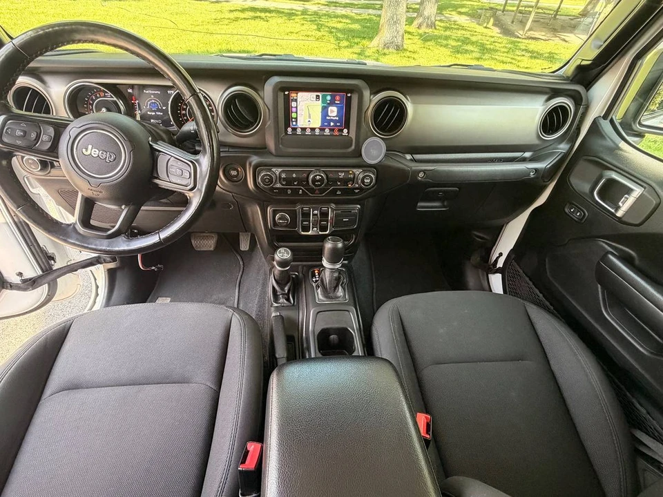2020 Jeep JT Gladiator - Image 9 of 14