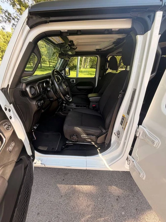 2020 Jeep JT Gladiator - Image 7 of 14