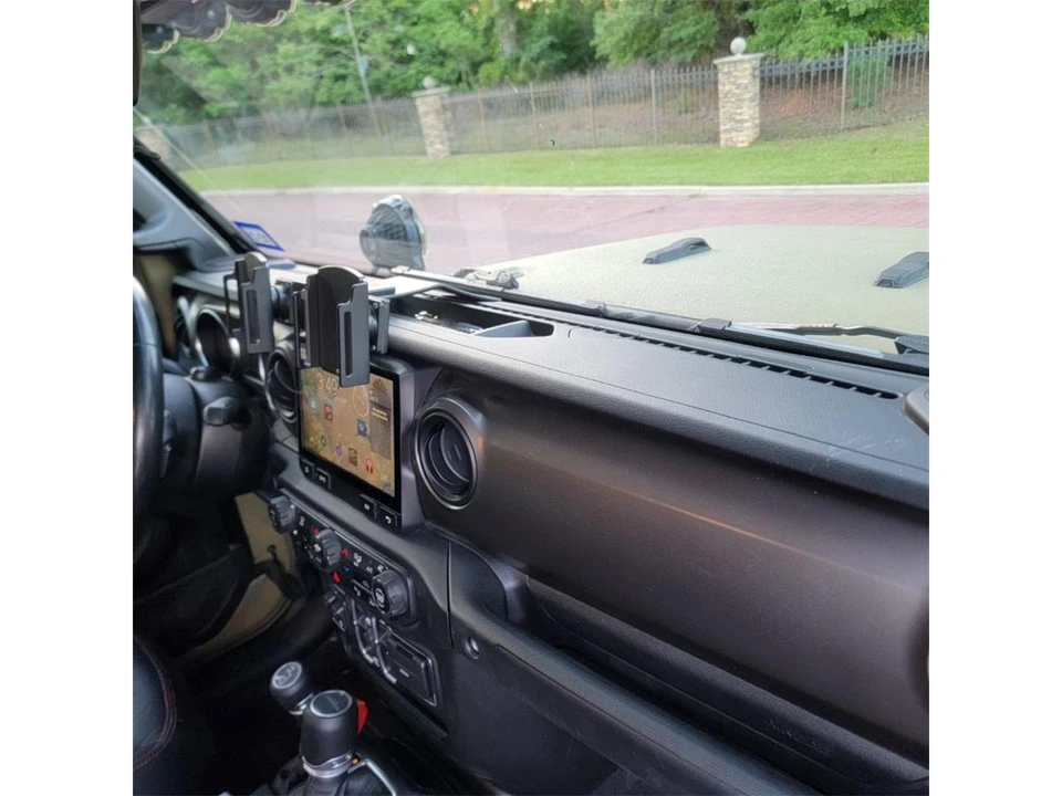 2020 Jeep JT Gladiator - Image 29 of 31