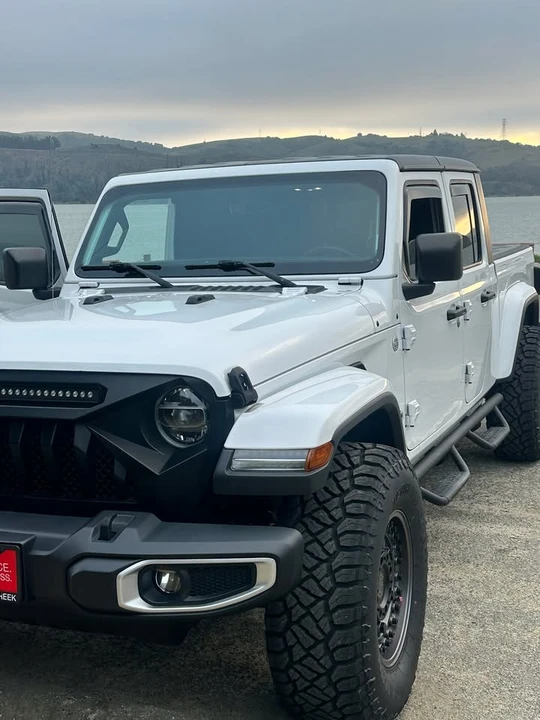 2020 Jeep JT Gladiator - Image 8 of 10