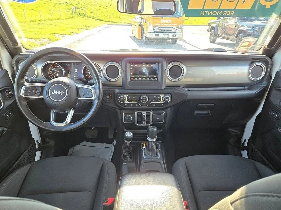 2020 Jeep JT Gladiator - Image 18 of 20